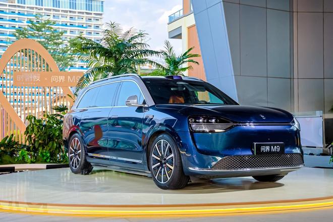 凯发k8国际官网登录思想与科技同行问界M9与罗振宇共赴跨年之约(图7)